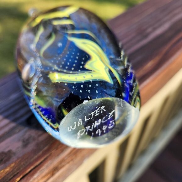 Walter Prince Hand Blown Glass Paperweight Signed  1995 Blue Yellow Swirl Bubble - Picture 5 of 5